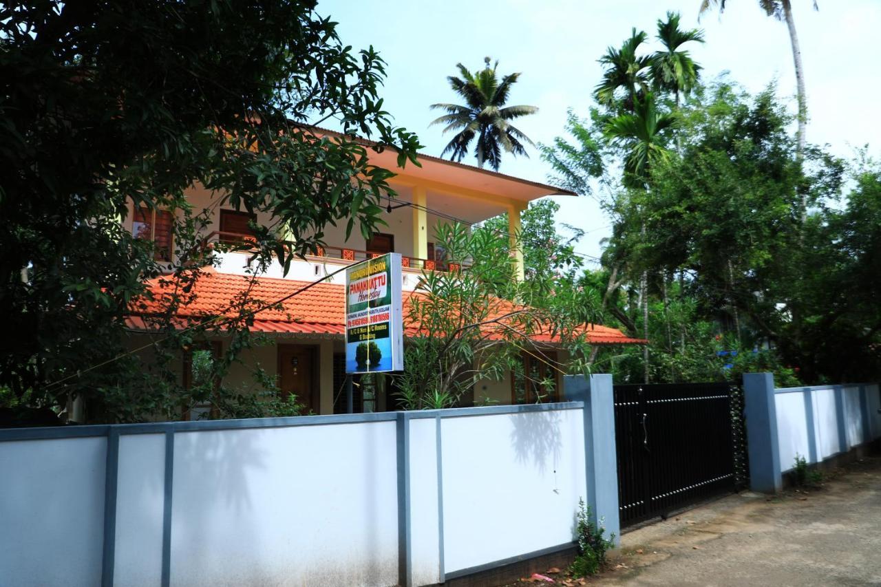 Munroe Vision Panakkattu Homestay Mundrothuruth エクステリア 写真