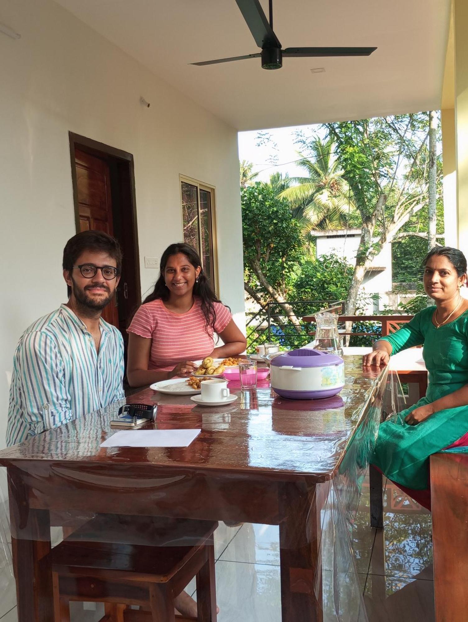 Munroe Vision Panakkattu Homestay Mundrothuruth エクステリア 写真